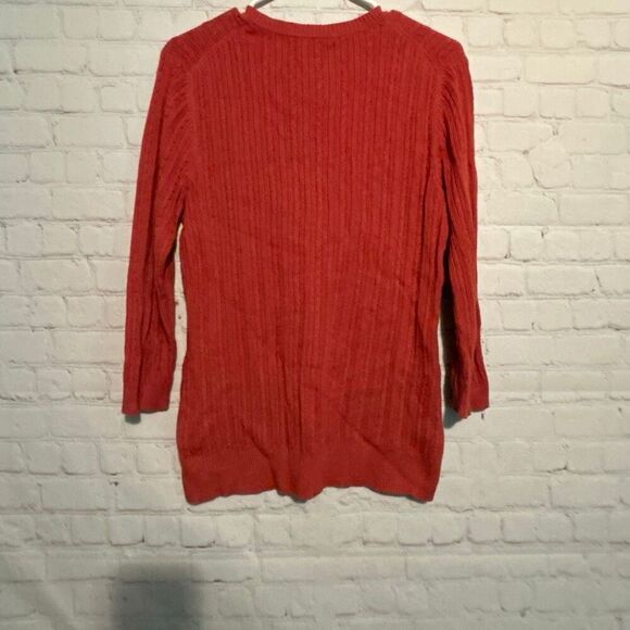 Croft & Barrow Women’s Cable Knit Henley Sweater – Size Medium 🍂✨ - Picture 2 of 2